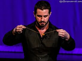 Robby Bennett - Comedy Magic - Comedy Magician - Houston, TX - Hero Gallery 3