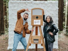 Antique Photo Booth - Photo Booth - Castro Valley, CA - Hero Gallery 4